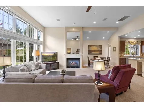 4275 NW Tamoshanter Way Portland OR 97229