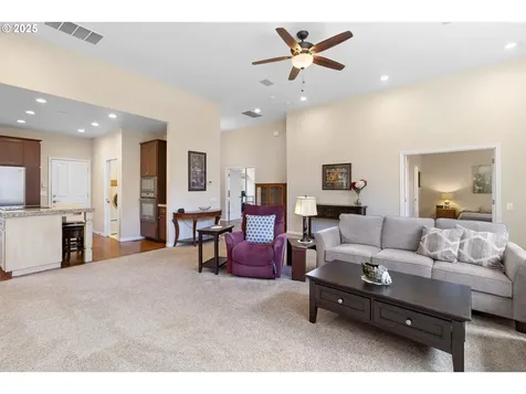 4275 NW Tamoshanter Way Portland OR 97229