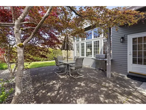 4275 NW Tamoshanter Way Portland OR 97229