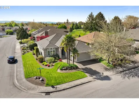 4275 NW Tamoshanter Way Portland OR 97229