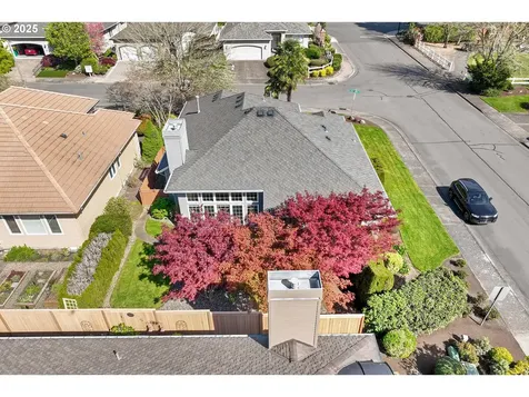 4275 NW Tamoshanter Way Portland OR 97229