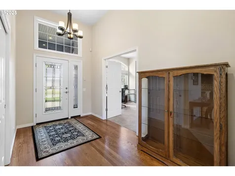 4275 NW Tamoshanter Way Portland OR 97229