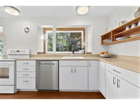 1627 Lawrence Street Eugene OR 97401