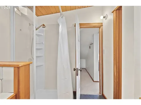 1627 Lawrence Street Eugene OR 97401