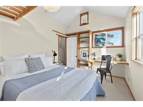 1627 Lawrence Street Eugene OR 97401
