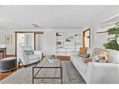 1627 Lawrence Street Eugene OR 97401