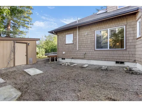 1627 Lawrence Street Eugene OR 97401