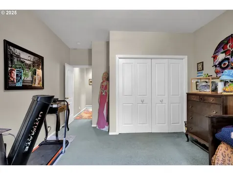3385 Lake Glenn Drive Eugene OR 97408