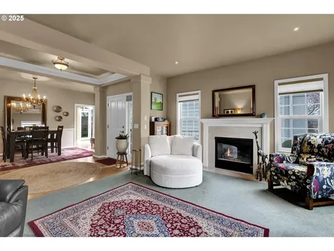 3385 Lake Glenn Drive Eugene OR 97408