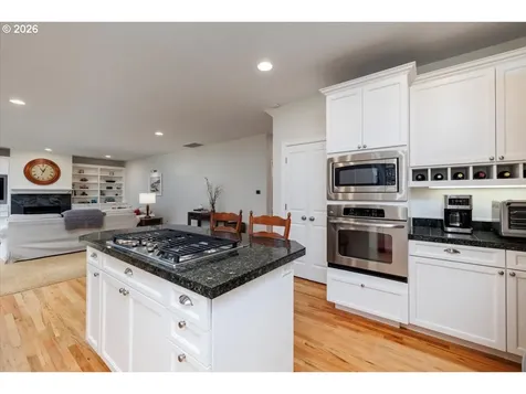 268 NW 93rd Place Portland OR 97229