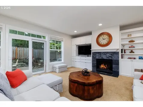 268 NW 93rd Place Portland OR 97229
