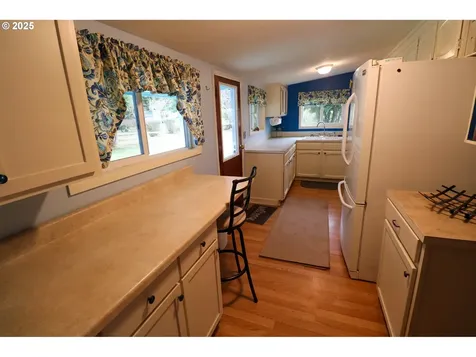 69493 Wildwood Road North Bend OR 97459