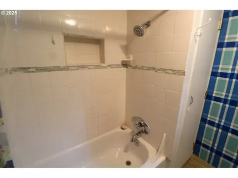 69493 Wildwood Road North Bend OR 97459
