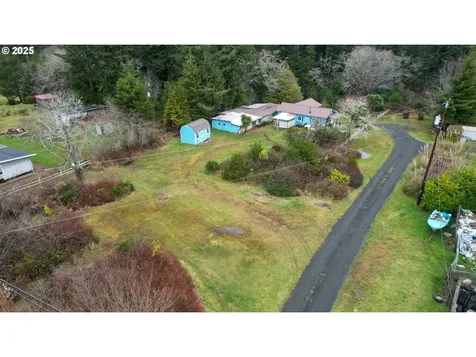 69493 Wildwood Road North Bend OR 97459