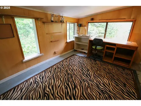 69493 Wildwood Road North Bend OR 97459
