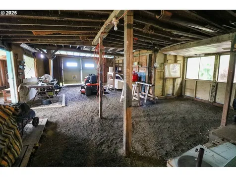 69493 Wildwood Road North Bend OR 97459
