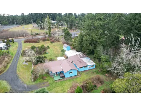 69493 Wildwood Road North Bend OR 97459