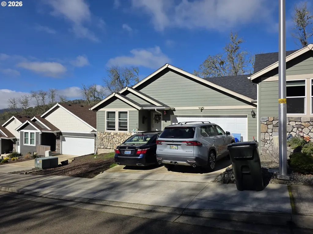 1660 NE Alameda Avenue Roseburg OR 97470