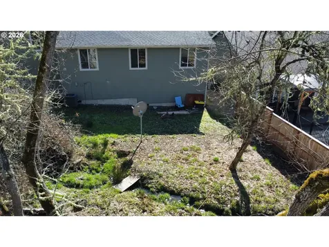 1660 NE Alameda Avenue Roseburg OR 97470