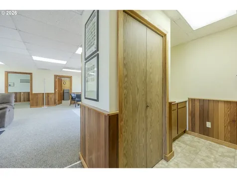 45632 Mckenzie Highway Vida OR 97488