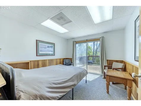 45632 Mckenzie Highway Vida OR 97488