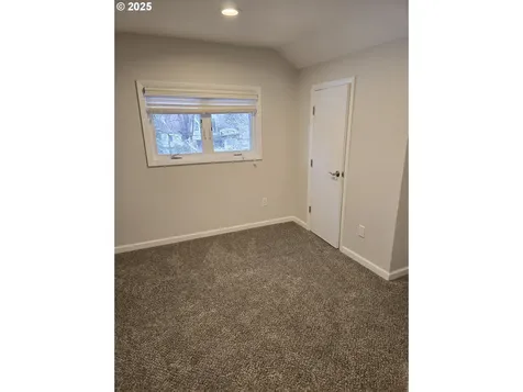 202 Adams Avenue Cottage Grove OR 97424