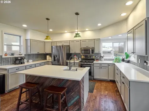 23860 S Beavercreek Road Beavercreek OR 97004