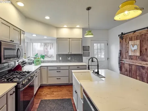 23860 S Beavercreek Road Beavercreek OR 97004