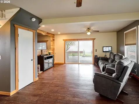 23860 S Beavercreek Road Beavercreek OR 97004