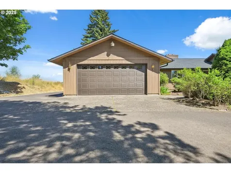 23212 SE Yellowhammer Street Damascus OR 97089