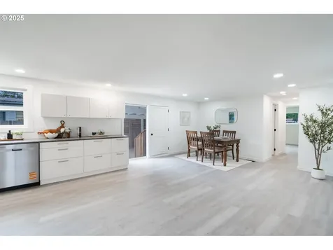 3217 Linda Street Woodburn OR 97071