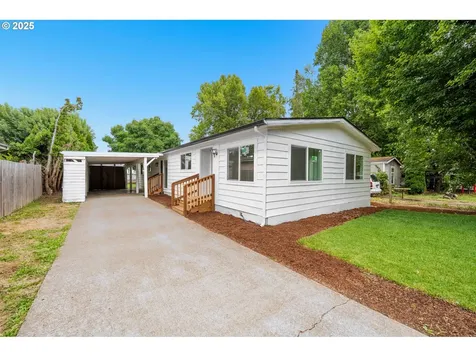 3217 Linda Street Woodburn OR 97071