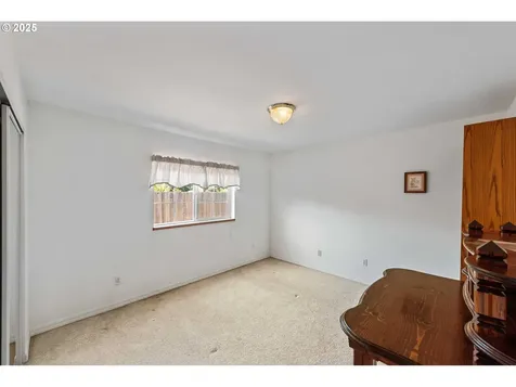 1066 Pirates Court Coos Bay OR 97420