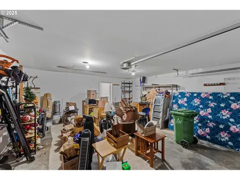1066 Pirates Court Coos Bay OR 97420