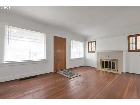 5617 SE Rural Street Portland OR 97206