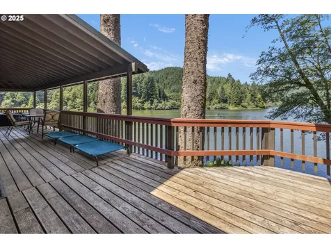 1547 N Tenmile Lake Lakeside OR 97449