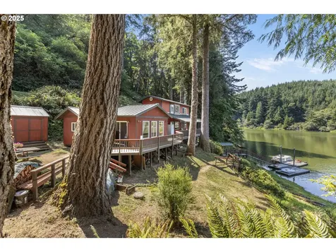 1547 N Tenmile Lake Lakeside OR 97449