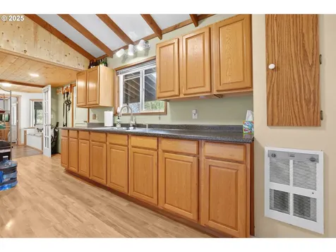 1547 N Tenmile Lake Lakeside OR 97449