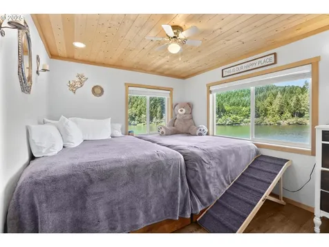 1547 N Tenmile Lake Lakeside OR 97449