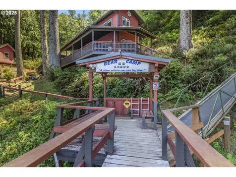 1547 N Tenmile Lake Lakeside OR 97449