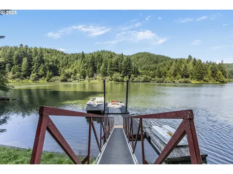1547 N Tenmile Lake Lakeside OR 97449