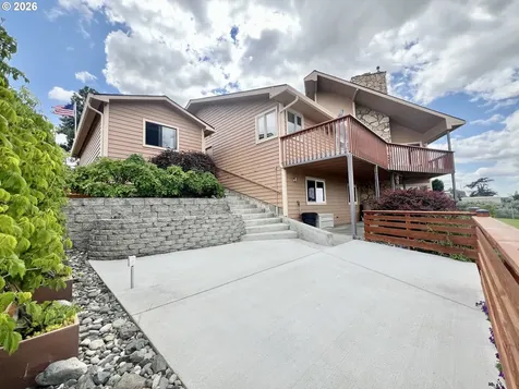 33981 Hilltop Drive Hermiston OR 97838