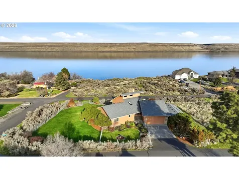 33981 Hilltop Drive Hermiston OR 97838