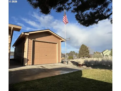 33981 Hilltop Drive Hermiston OR 97838