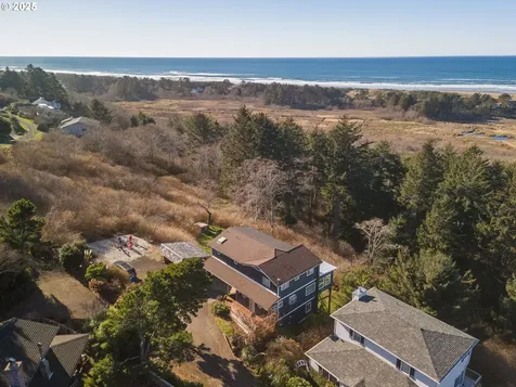 46990 Terrace Drive Neskowin OR 97149
