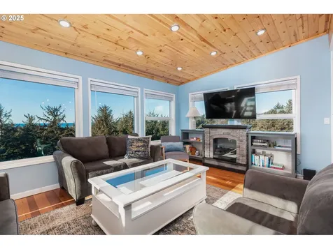 46990 Terrace Drive Neskowin OR 97149
