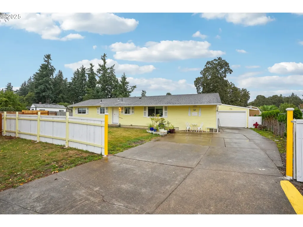 355 Cedar Avenue Woodburn OR 97071