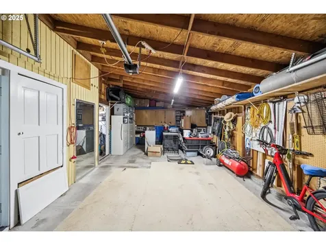 355 Cedar Avenue Woodburn OR 97071