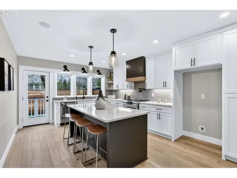 3405 NE 56th Avenue Portland OR 97213