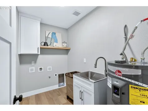 3405 NE 56th Avenue Portland OR 97213